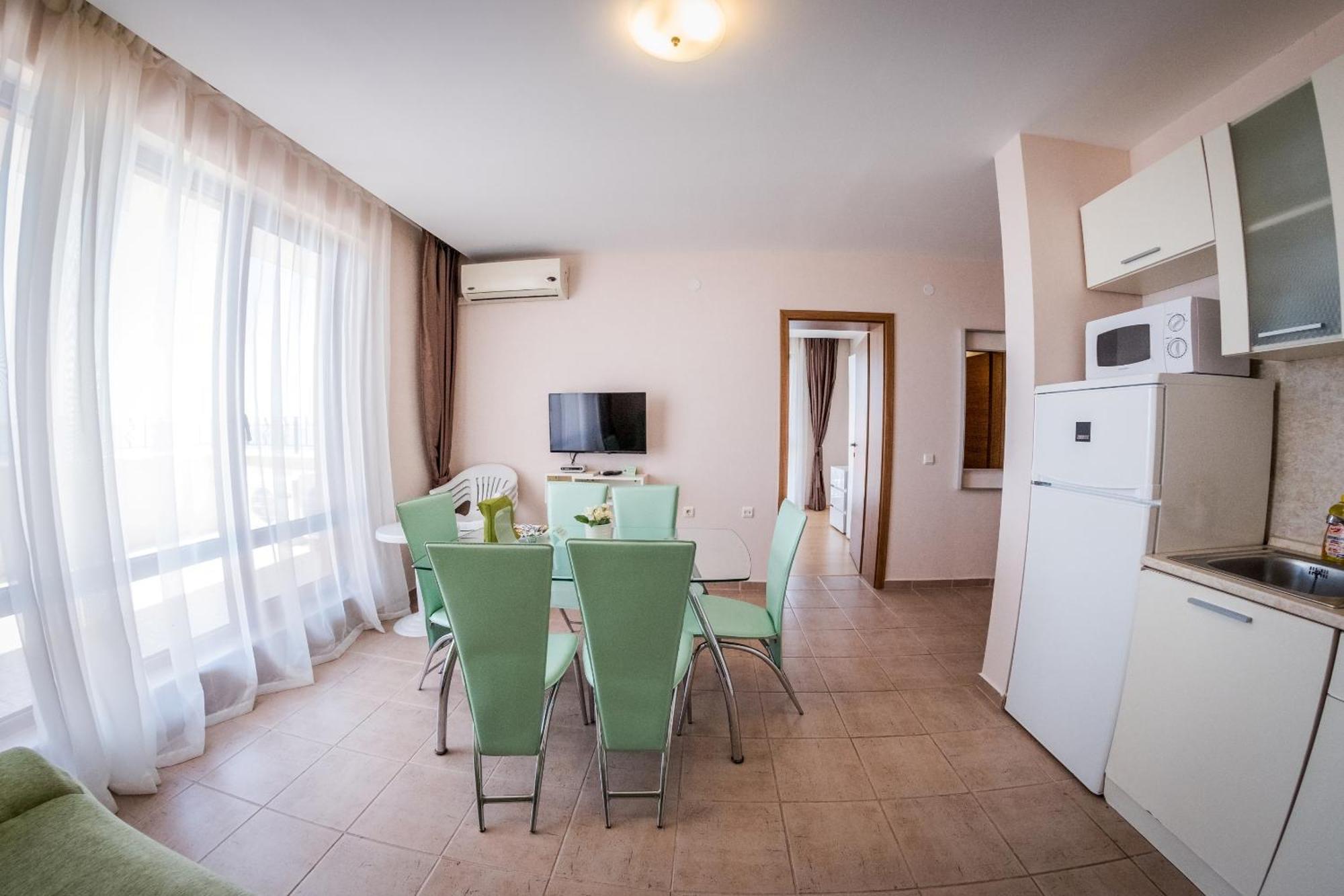 Prestige Mer D'Azur Sunny Beach Exterior photo